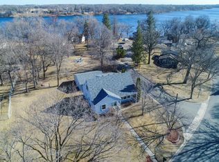 221 Victoria Dr, Alexandria, MN 56308