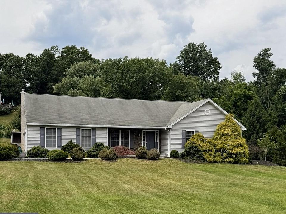 1st image of 44 Beaver Valley Ct