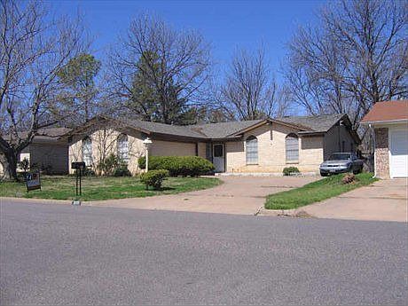 1st image of 3101 NE 10th St