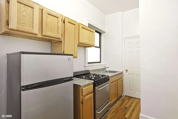 Rented by Citi Habitats | media 31