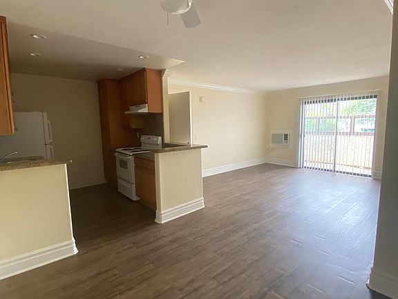 3rd image of 2464 Hibiscus Ave #96