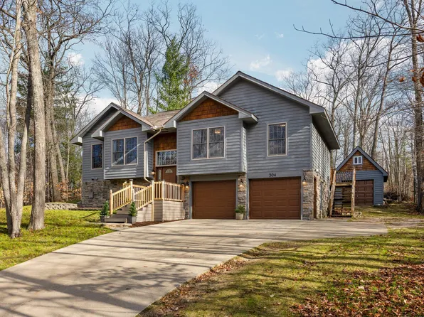304 Michaywe Dr, Gaylord, MI 49735