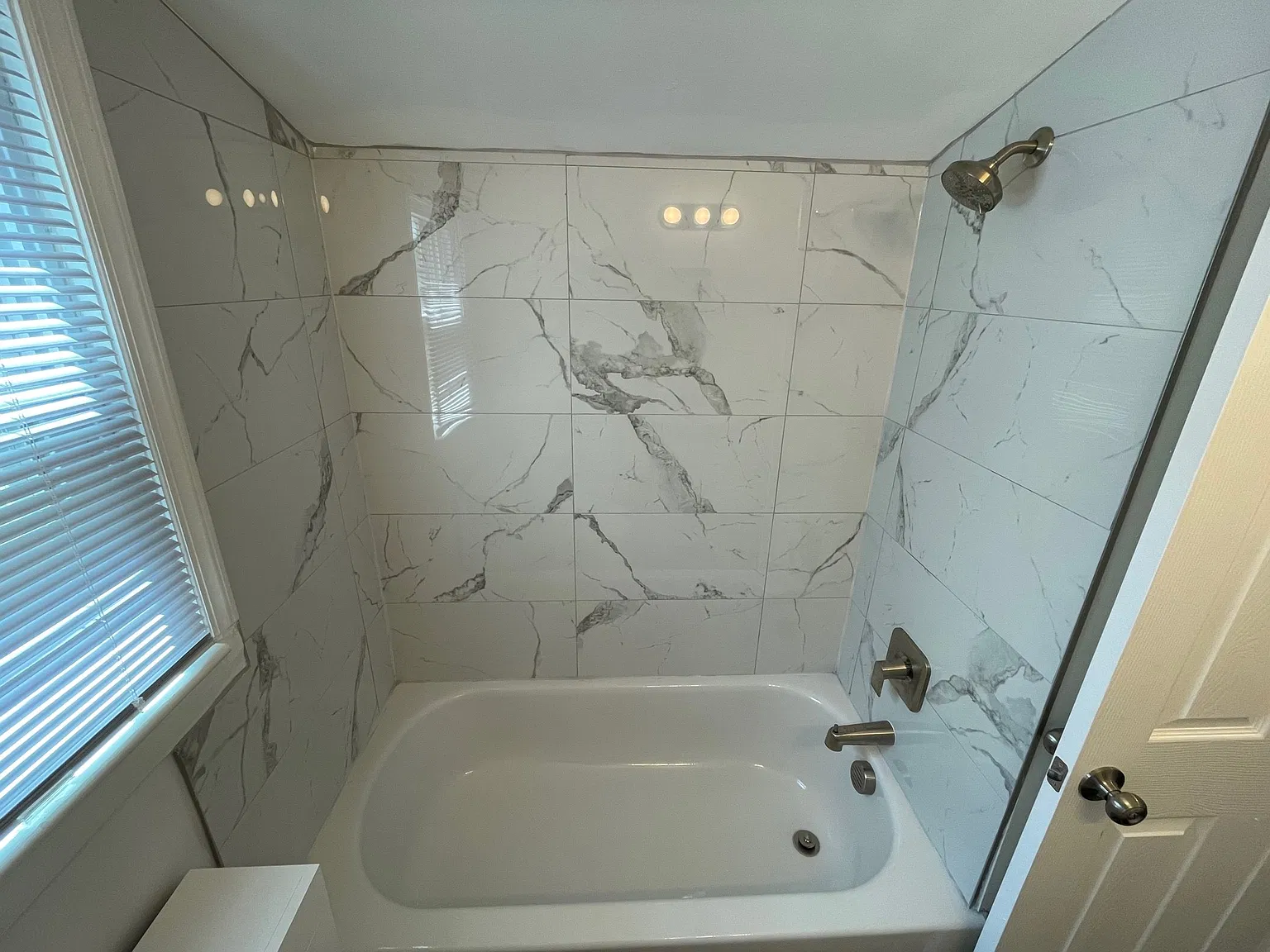 1 bed, $2,000 — Photo 3