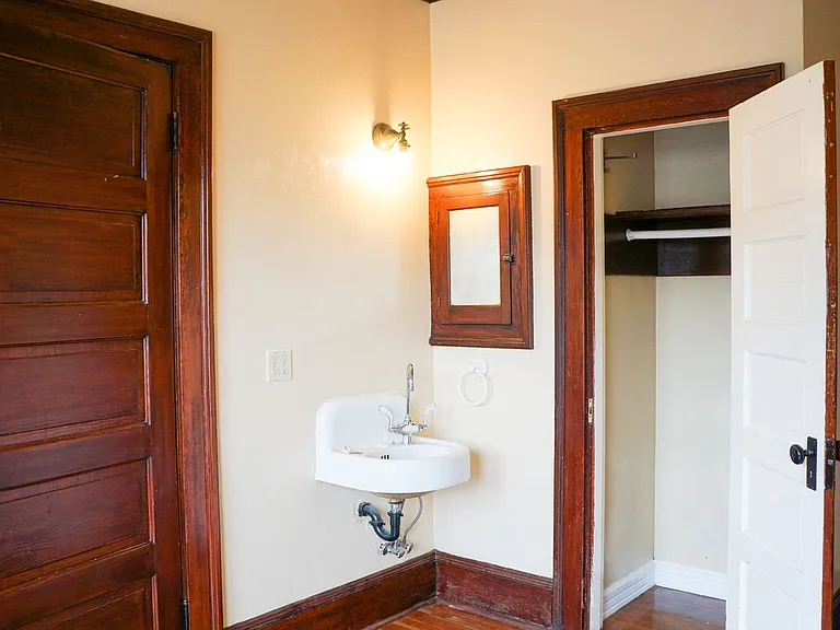 3958 N Mississippi Ave #3 — Photo 9