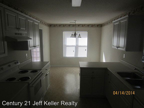 5th image of 4307 Pineview Ln