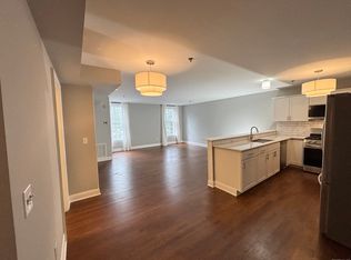 16 Ann St APT 24, Norwalk, CT 06854
