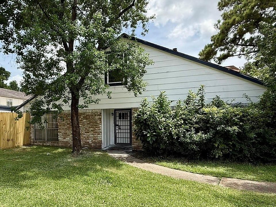 1st image of 12202 Wild Pine Dr Unit A