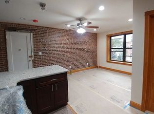 323 86th St #2E, Brooklyn, NY 11209