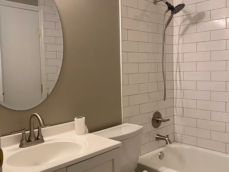 2930 Millbank Row — Photo 31