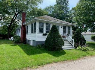 10 Power Ave, Rye, NH 03870
