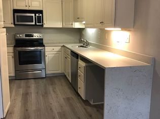 1813 Ivystone Dr, Henrico, VA 23238