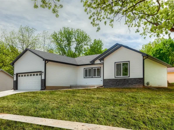339 E Marion St, Des Moines, IA 50315