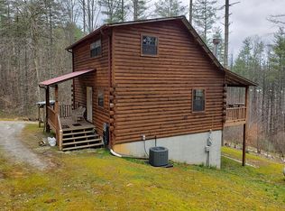 242 Hawkeye Trl, Rabun Gap, GA 30568
