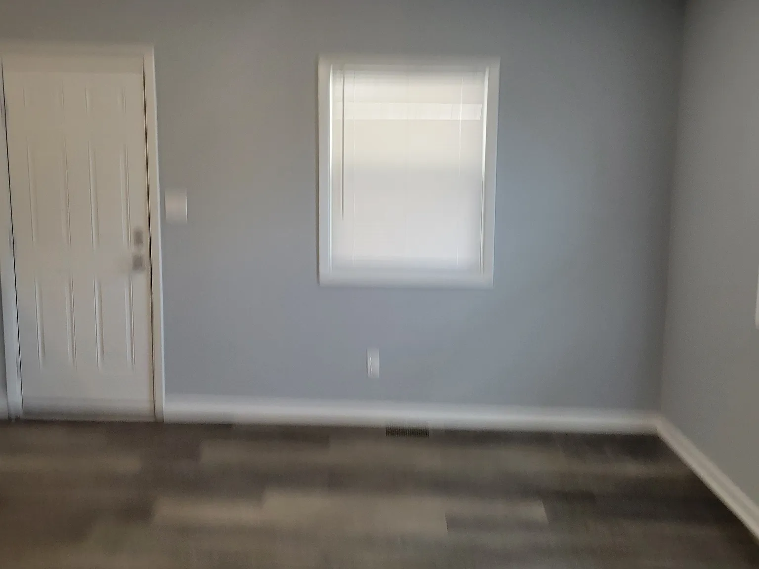 3 bed, 1092 sqft, $1,300 — Photo 3