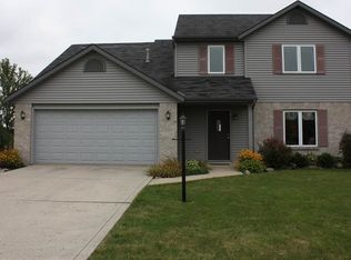 13208 Foxbrush Ln, Grabill, IN 46741