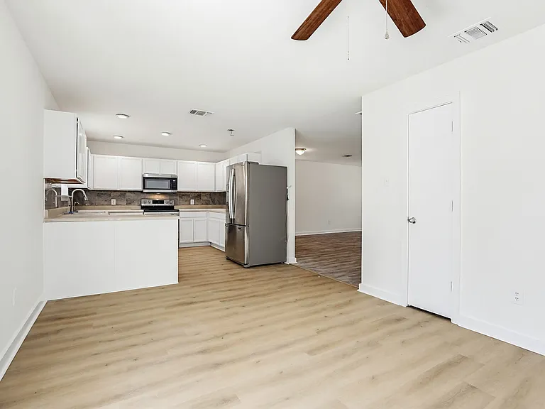 9616 Kennebec Way — Photo 5