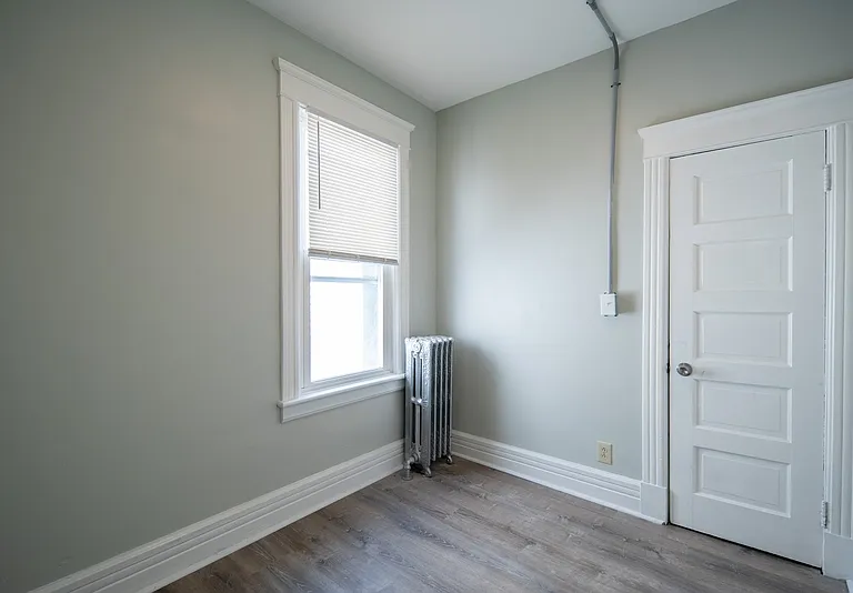 11 King Ave #2 — Photo 25