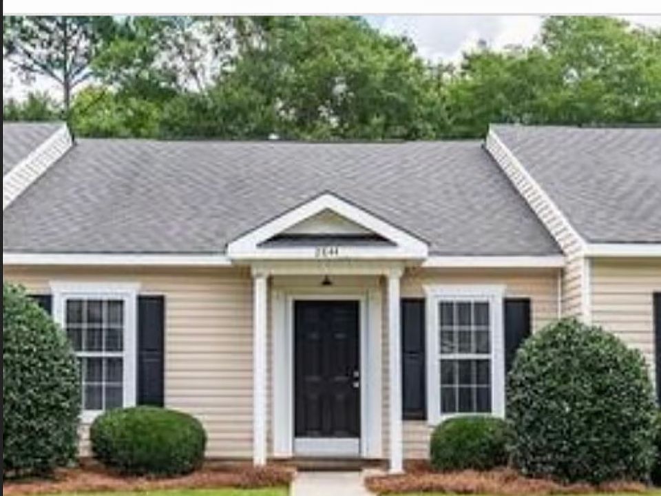 1st image of 2844 McLain Ln