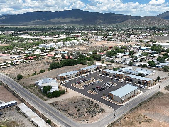 3rd image of 229 Camino de la Merced
