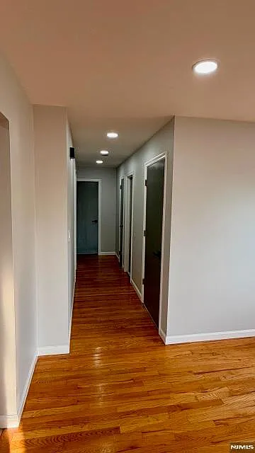 3 bed, $3,500 — Photo 2