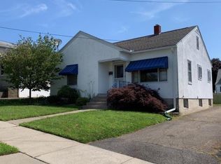 214 Taylor Ave, Endicott, NY 13760