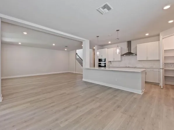 3603 W North B St, Tampa, FL 33609