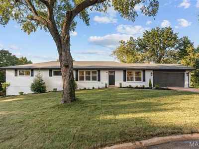 9831 Sundown Sq, Saint Louis, MO, 63141