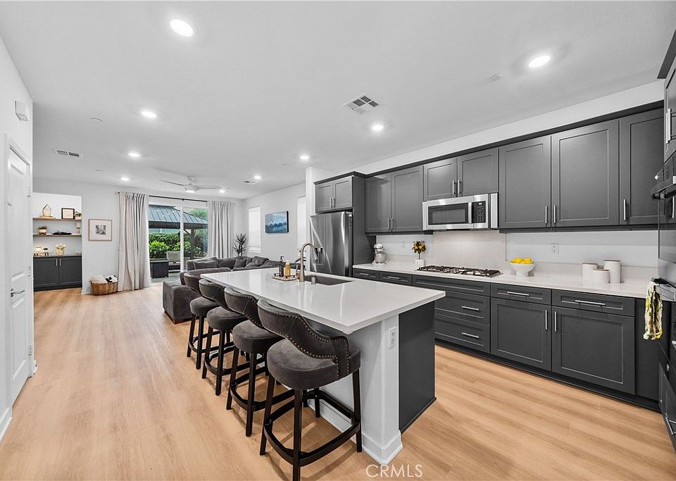 1st image of 2561 E Wren Way