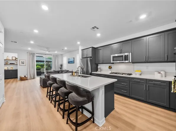 2561 E Wren Way, Ontario, CA 91761