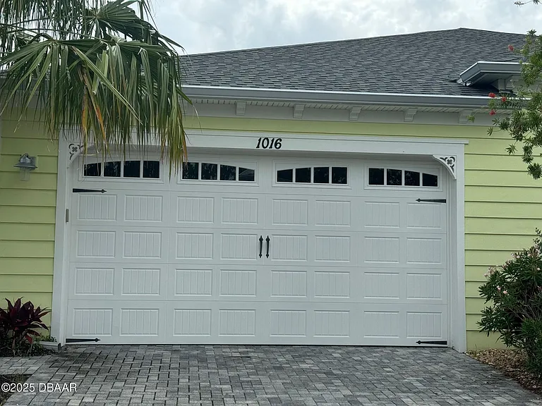 1016 Sea Shell Ct — Photo 2