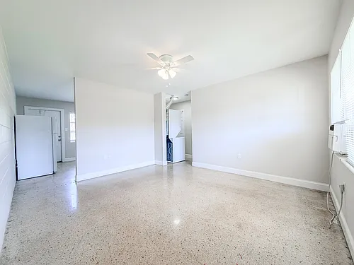 2506 Avenue #B Photo 1
