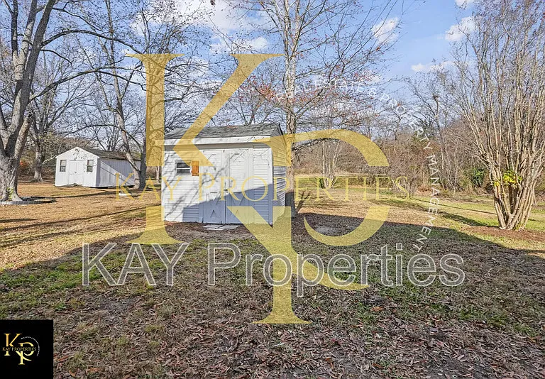 1207 Jackson St — Photo 27