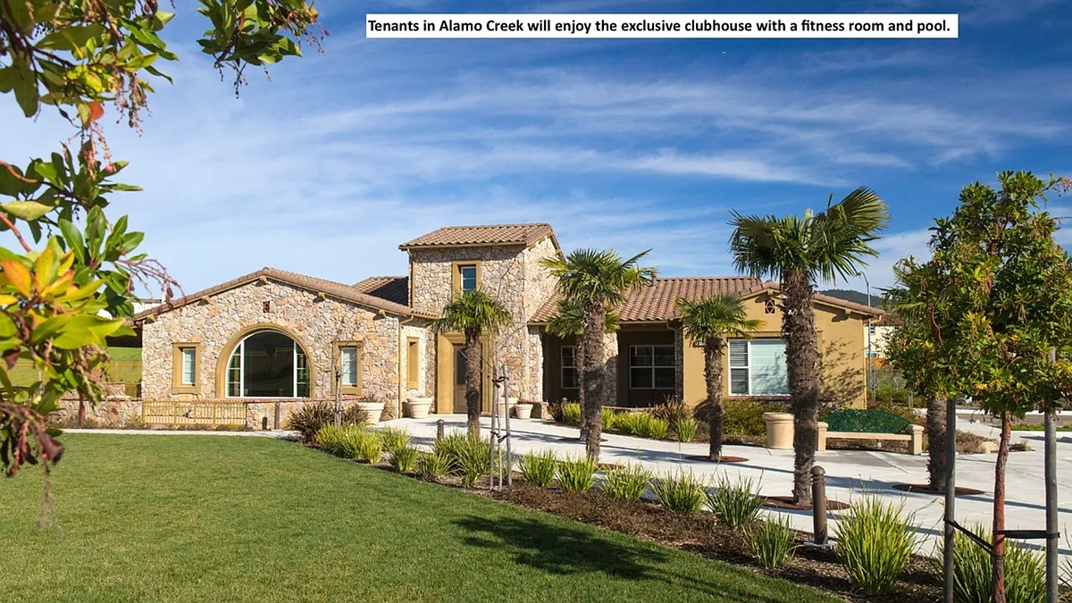 Building Photo - Capari Ct