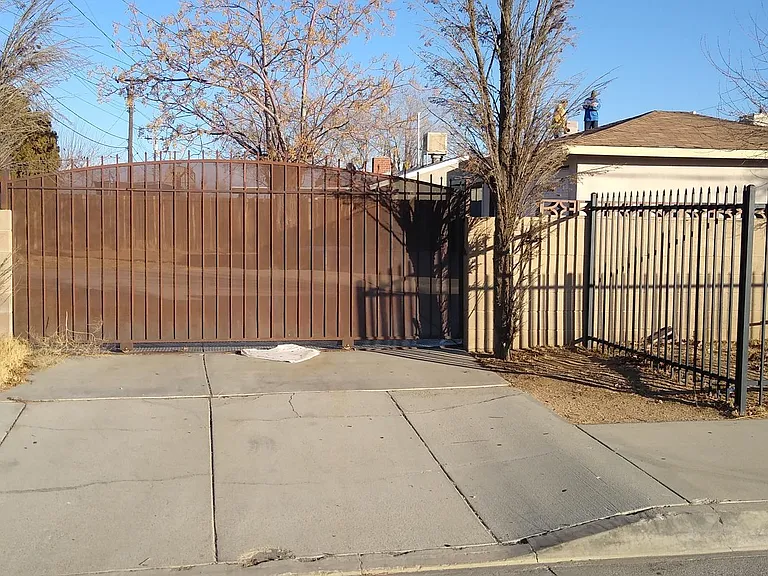 1131 E Avenue R5 — Photo 4