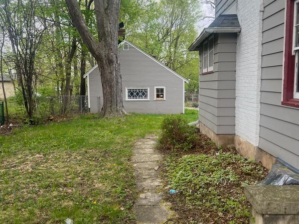 624 Ashland Ave, Rockford, IL 61103