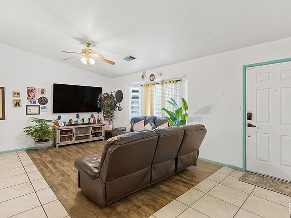 3rd image of 1153 Burgundy Ct