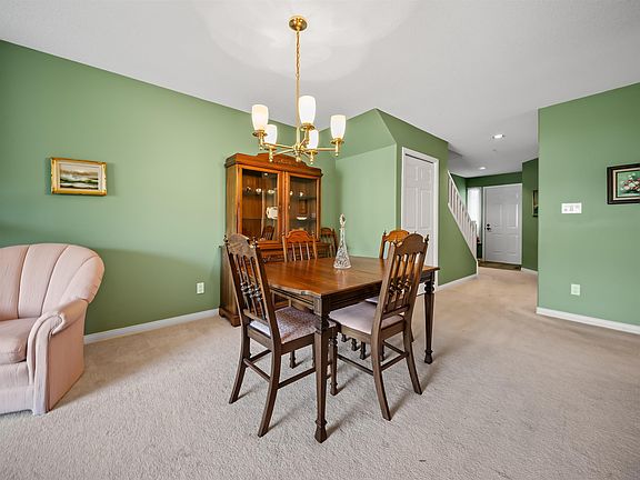 4th image of 1370 Riverwood Gate #3