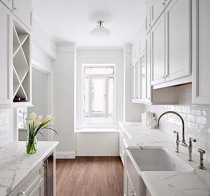 Sold by Compass | media 3