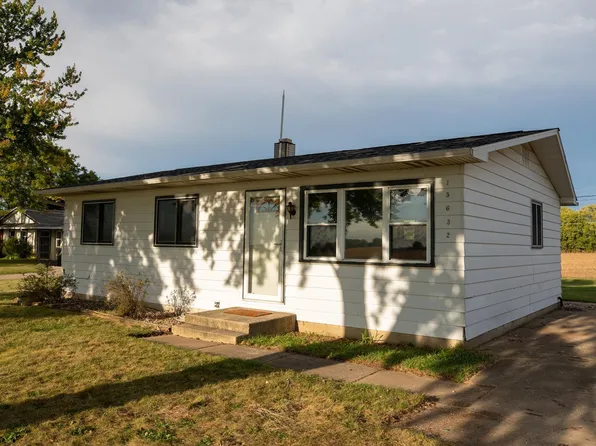 15632 Michigan Rd, Argos, IN 46501