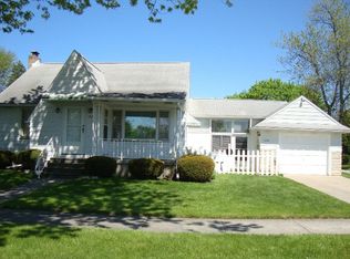 1809 S Sherman St, Bay City, MI 48708