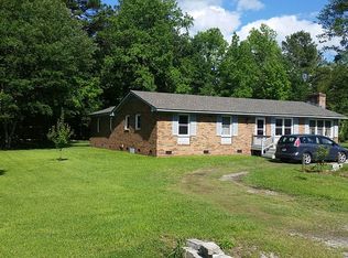 155 Farin Ward Rd, Stella, NC 28582
