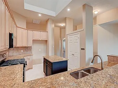 2002 Mossy Trail Dr — Photo 7