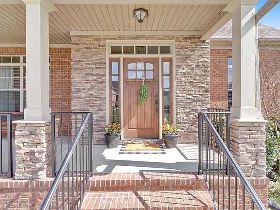 2nd image of 9542 Hastings Way