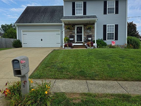 2nd image of 200 Greenleaf Dr