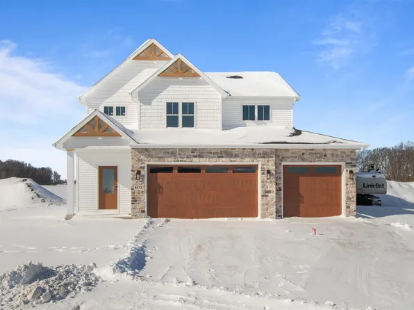 8373 Saint Norbert Dr, Neenah, WI 54956