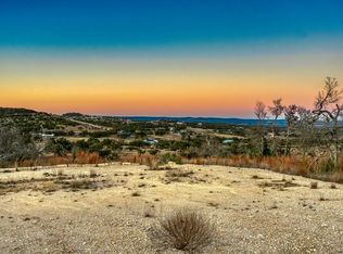 136 Falling Oak Dr, Blanco, TX 78606