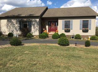8001 Marshall Dr, Maysville, KY 41056