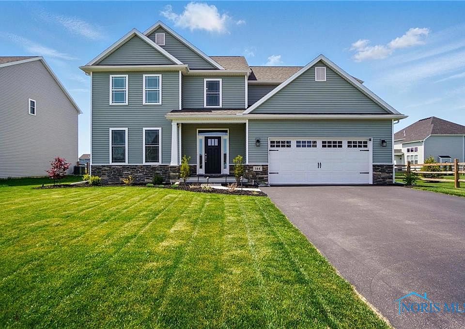1st image of 144 Bentley Dr