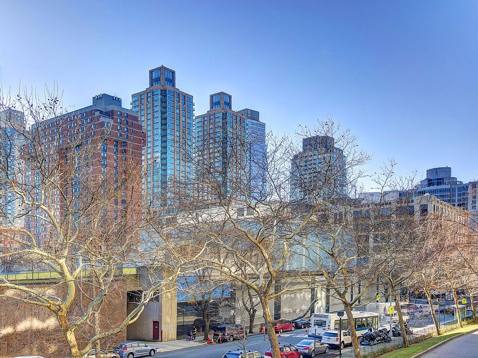 2nd image of 140 W End Ave #2P