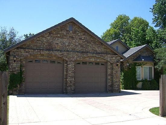 2nd image of 5231 Dewey Dr